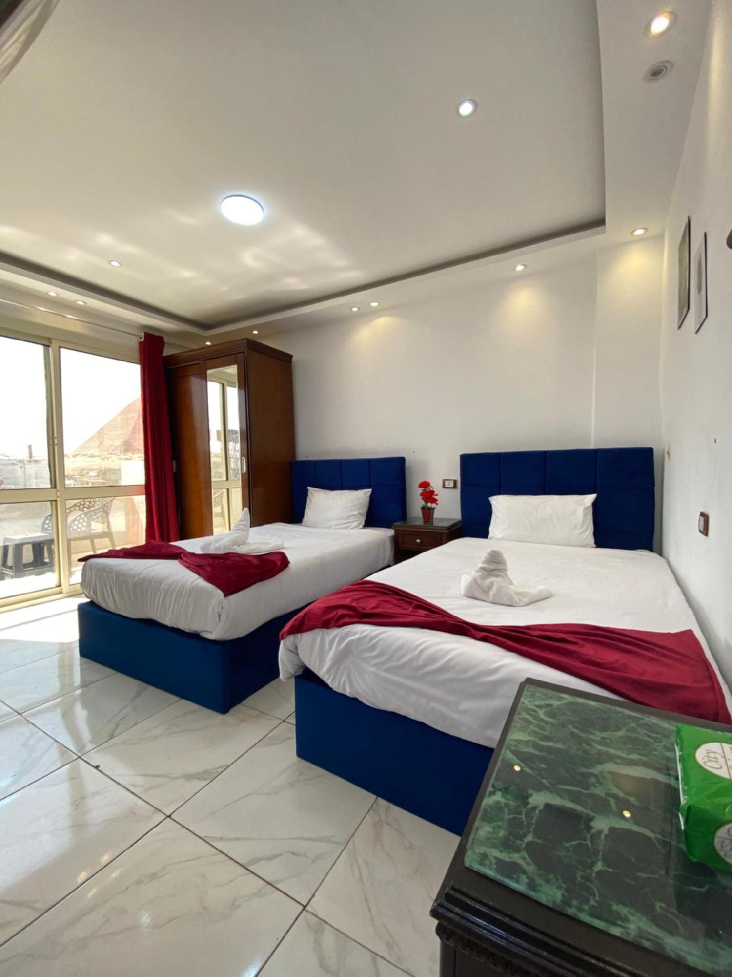 Middle East Pyramids Hotel Kafrat al Jabal Bagian luar foto