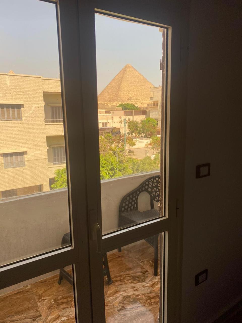Middle East Pyramids Hotel Kafrat al Jabal Bagian luar foto