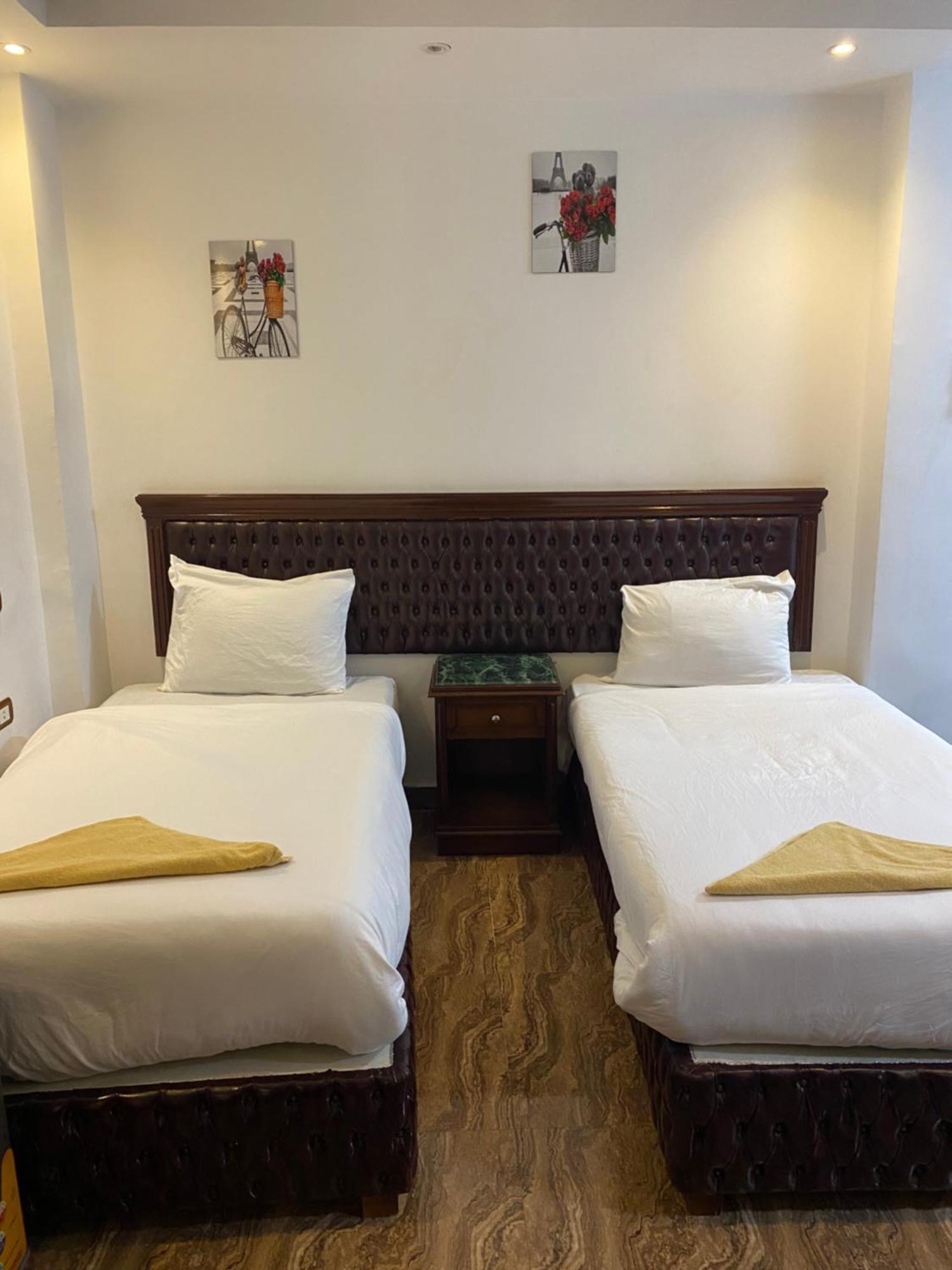 Middle East Pyramids Hotel Kafrat al Jabal Bagian luar foto